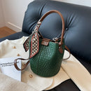 BOLSA BUCKET URBAN CHIC