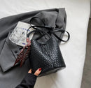 BOLSA BUCKET URBAN CHIC
